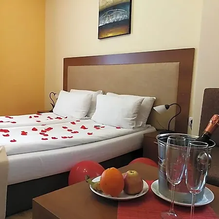 Hotel Santa Maria 3*